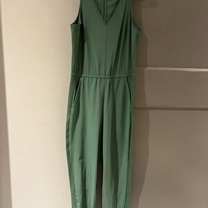 Athleta Sage Green Brooklyn Jumpsuit 0P